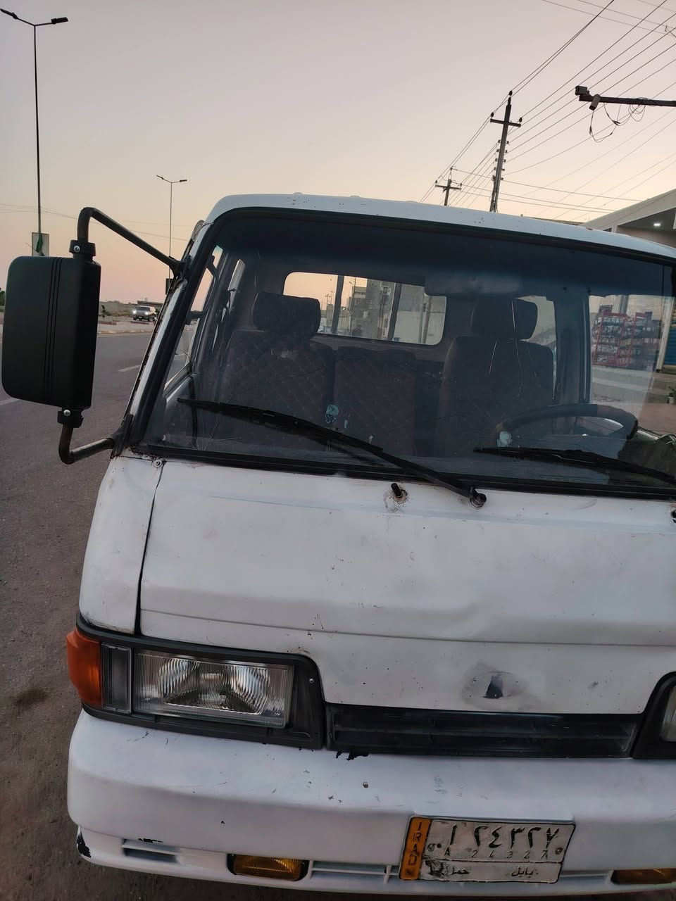 كيه مديل ٩٥ مشروع وطني سنويه لغاية ٢٧ وين ما تريد احولك شاصي رقم الشاصي مكفول دبل قمارة محرك كير كهربائيات تخم تاير باتري جديد كبل للشارع مال حداده دوشمه تعمير جديد سمكره وصبغ سعر ٤٧ وبيها مجال شويه العنوان بغداد حسينيه الراشديه موبايل *********** نقص بس الجام الأمامي والخلفي ما يصعد ولا ينزل يراد ابو جام يسويهن
