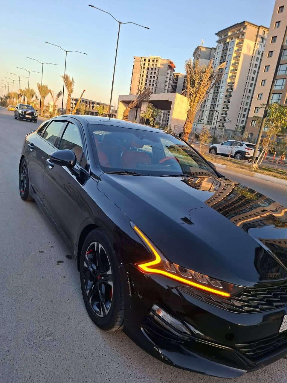 كي فايف 2021
كيا   K5 جيتي لاين فول مواصفات  فول الفول
ماشي 79 الف ميل
 بأسمي شرط تحويل ثاني يوم 
ضربتها جاملغ خلفي وتبديل باب اصلي ٢ كارت بنيد مع تبديل محرك جديد 
مكينه 1600
تشغيل عن بعد كشنات جلد شبابيك كهرباء
سبير موجود
أبل كار بلاي + أندرويد أوتوگير عصا
فتحة بانوراما ويل قياس 18
كاميرا خلفيةإضاءة زينون
بنزين كله محسن
زيوت وكاله 
معتني بالسياره جدا 
مكان بغداد المنصور 
السعر رقم 1 رد تلقائي
رقـم صـاحـب ***********
