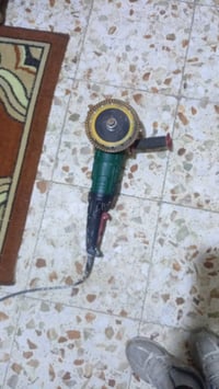 كوسره نضيف مال كاشي سيراميك كلشي يرهم بيهه السعر 20 الف 07702546410