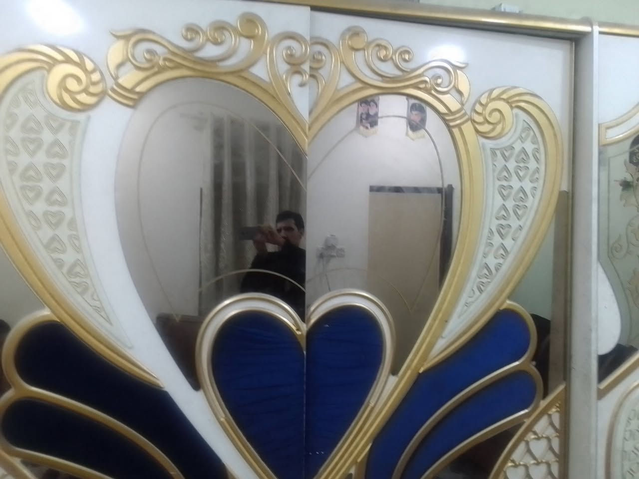 كنتور لبيع بسعر مناسب وهذا رقمي ***********
