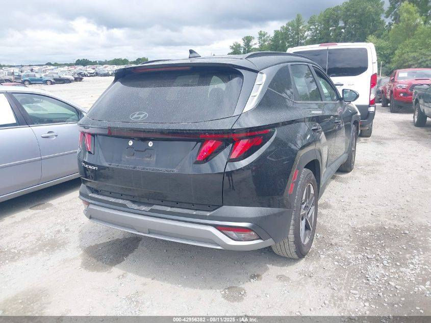 السلام عليكم ورحمة الله وبركاته توكسان 2025 فول عد الفتحه ماشيه ١٨ بيهة بنيد صبغ  مكاني بغداد البلديات
***********  السعر 219 بغداد, العراق
