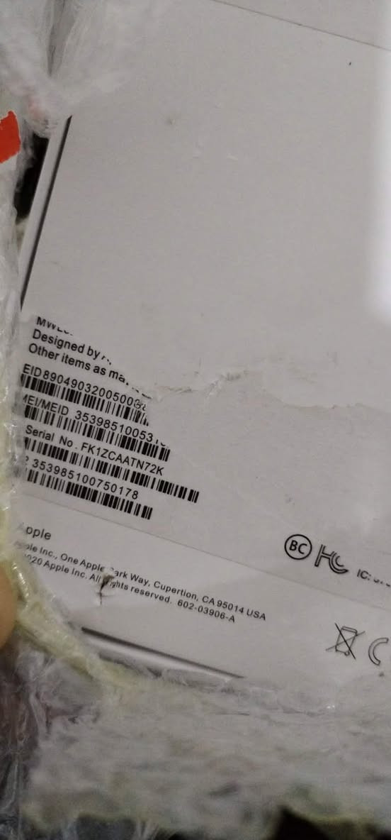 للبيع مقفول ايكلود ب160 رقمي *********** ممفتوح ابد وكاله بطاريه 82 مساحه 128
