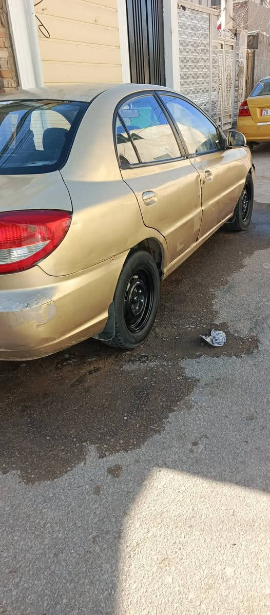 كي ريو موديل 2005 تبريد شغال 
1600 مفتوح كير عادي مداور مباشر 
سعر 28 النجف, العراق


**إذا كنت صاحب هذا الإعلان وتريد حذفه لأي سبب، رجاءا أرسل رسالة إلى الدعم الفني**