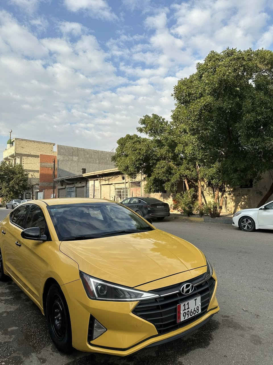 السلام عليكم النترا موديل 2020وارد امريكي سيارة جديدة مماشية هواي 68 شرط الفحص  السياره فقط دعامية وخشم البنيد فقط  بدون دواخل بدون فتح اي قطعة مكفولة السياره ليبل واحد بدون تبديل   صور حادث بلمنشور شرط مكفولة من قطرة معجون او تجي تفحص وعلى كلامي  سياره جديده بمعنى الكلمه  السياره مكفوله كفاله عامه من جميع النواحي  مكينه مكفوله لا تبخير ولا تنقيص  شرط شركة  وكير ايتي المرغوب  مكفولات تبريد ثلج سويتة   تخم تاير  جدد شرط  سياره مال كشنات جلد سعره 200 دولار    مواصفاته نص فول رادار شاشه وكامر 3وضعيات قياده  فول تحكم مكان السياره بغداد   السعر 143 بيهاا مجال بسيط  مدوشمة كاعية جلد  الهاتف***********
