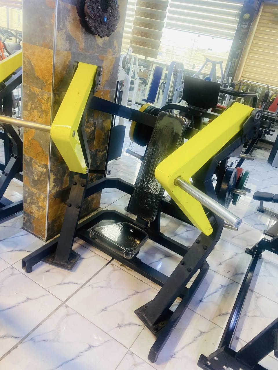 السلام عليكم اجهزه بنج مستوي اعلى اسفل وزن ثقيل درجه أولى بيع مفرد او كلهن سعر مناسب ***********
