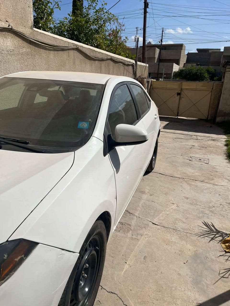 السلام عليكم كورلا ٢٠١٩ وارد امريكي le 
حادث سرقة موضح بالصور بدون دواخل بدون ايرباك قطعة وحدة صبغ 
محرك ١٨٠٠ 
 ماشية ١١٣ ميل  
صدر جديد 
تخم تاير جديد 
السعر ١٣٨$
العنوان بغداد الكرخ 
رقم الهاتف ***********
واتساب
