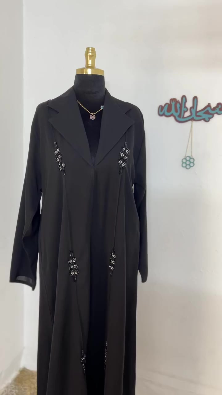 عبايات كويتي كوالتي جدا عالي وسواد فاحم موديلات وحده احلى من وحده وبسعر جدا مناسب 😍 للتواصل زوروني ع الإنستغرام _s.9n1 او على الواتس آب ***********
