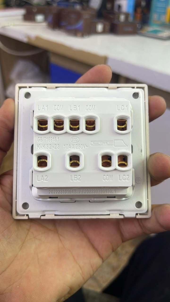 سويجات سمارت هوم ضمان مفتوح 
اسعار تنافسيه 
استفسار 

***********

يوجد توصيل جميع المحافظات
