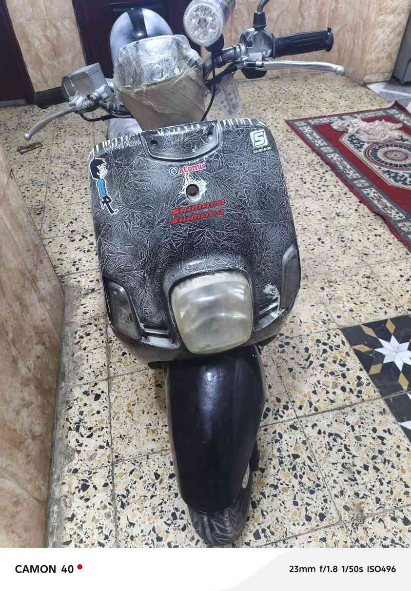 السلام عليكم دراجه بوليسي لبيع تراجه جديده وحويه مكينه مكفواله ما مفتوحه كفرات صليات انه موشمهن مكاني البصره العاليه سعر 850 وبيه مجال قليل   رقمي ***********
