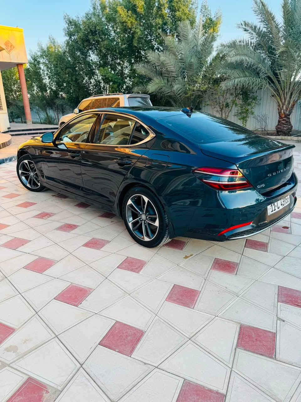 جينيسز g70  برستيج اعلى فئه 2022

المحرك 4 . تيربوt 2.5 السياره مماشيه هواي ٤.٧ فقط
السياره لون زيتوني المرغوب ومابيها كل نقص 
فول مواصفات برستيج
فتحة سقف (بانوراما)
داخل جلد فول اناقه 
‏‎‏‎:- تشغيل عن بعد
‏‎‏‎:- كشنات ميموري سيت
‏‎‏‎:-كشنات تدفئة تبريد
‏‎‏‎:- ستيرن كهرباء + هيتر
‏‎‏‎:- 5 وضعيات قيادة ( Eco - Comfort - Sport - Sport
‏‎‏plus - Custom )
‏‎ -: گزوز  بلاد الصوت
‏‎‏‎‏:- Auto Hold
‏‎‏‎:- سستم سماعات (Lexicon )
‏‎‏‎:- شاشة كبيرة كاربلاي وتحكمات كامله
‏‎‏‎:- كيجات ديجيتال
‏‎‏‎:- رادارات امامي وخلفي وجانبي
‏‎‏‎: حساسات امامي وخلفي
‏‎‏‎:- نظام تحديد المسار
‏‎‏‎:- دسكات بريمبو بلاد
‏‎‏‎:-مري شفط +اشارة +تعتيم الضوء
‏‎‏‎:- لايت LED امامي خلفي
‏‎‏‎:-دخول ذكي مع انارة ترحيب
‏‎‏‎:-قيادة ذاتية
‏‎‏‎:-تحديد مسار+مثبت سرعه
‏‎:. تحذير فتح الباب اذا كان احد بجانب السياره
‏‎:. قطعتين تبريد
‏‎:. كشن السائق حضن على مود sport + sport plus
‏‎:.تو ويل
‏‎:. ماسحات اوتو تتحسس المطر
‏‎:. ترحيب علامه Genesis
‏‎: نقطه عمياء
‏‎:. شفتات ستيرن
‏‎:. هيتر بل مري وبيها بعد كومه مواصفات 
مكانها بغداد 
*********** 
ب174 $ وبيها مجال
