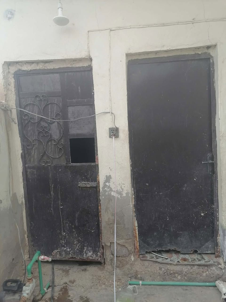 سلام عليكم عندي شيلمان وشباك وبيبان َمكاني حي الحكيم شيلمان 6شيلمانات على 5متر


**إذا كنت صاحب هذا الإعلان وتريد حذفه لأي سبب، رجاءا أرسل رسالة إلى الدعم الفني**