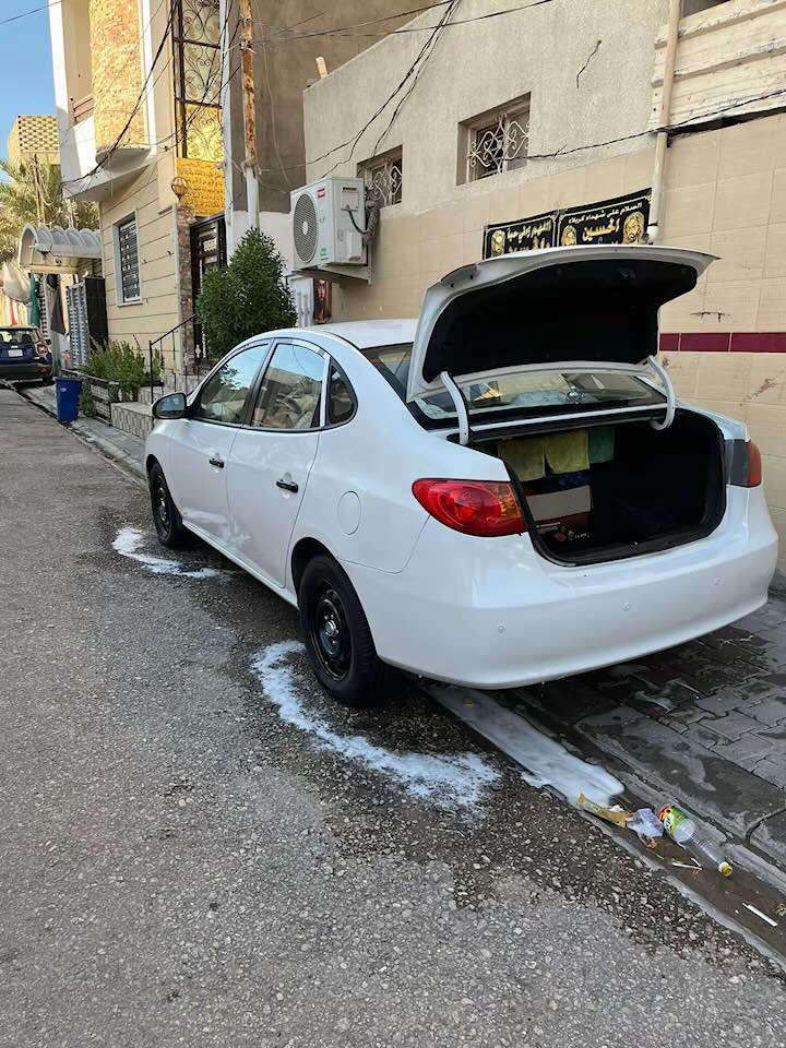 سلام عليكم ورحمة الله وبركاته للبيع سياره النتره صابونه موديل ١٠ رقمه دهوك جديد دكشن عالي محركه ١٦٠٠ تايرات جدد ولايتان جدد السياره نضيفه بيه جاملغ وبنيد مبدّل فقط السعر ١٠٥ رقم ***********
