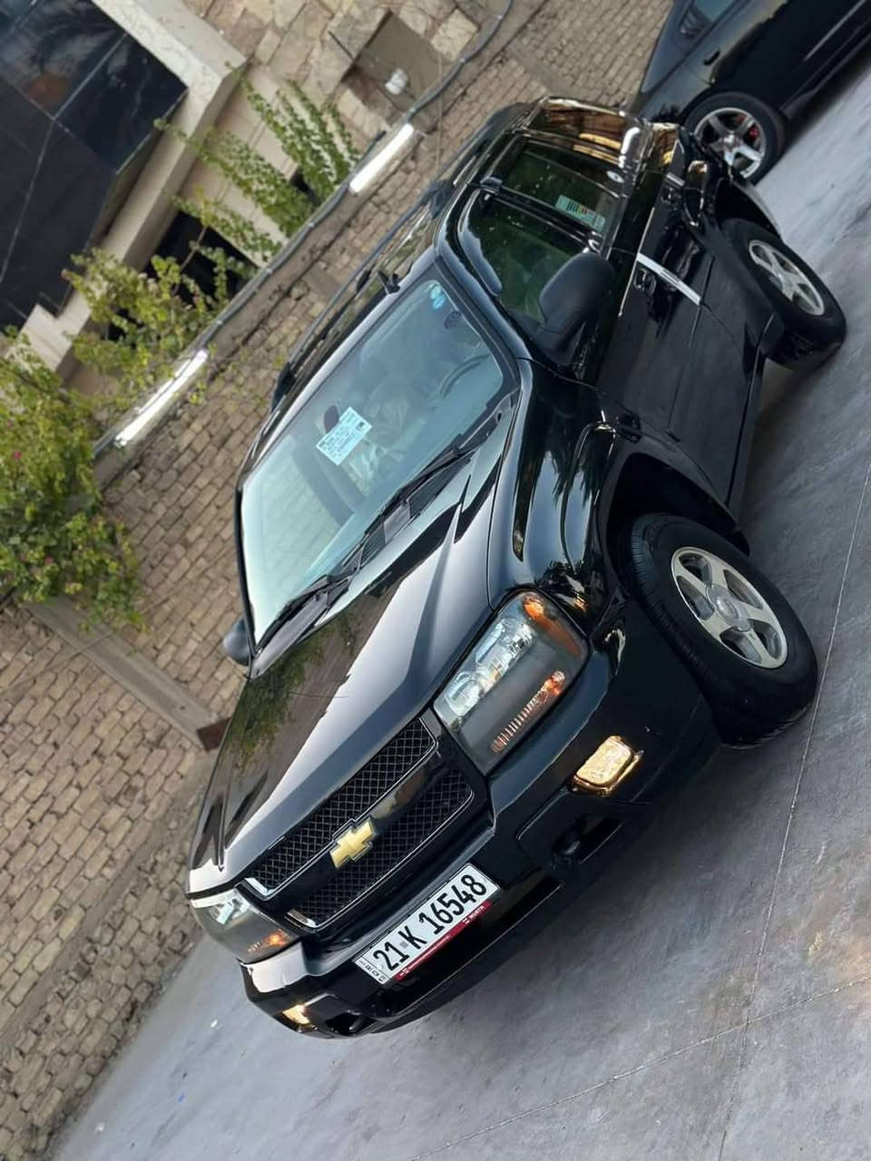 بلايزر موديل ٢٠٠٧ سياره جديده بيها جاملغ امامي صبغ فقط الباقي كفاله عامه بديها جديد غرفتها جديده مكينه كير حداديه تخم تاير كوله جديد وبشرط تبريد ثلج سنويه هزه فحص كوله جديد تحويل مباشر  بل حقيقه أحله منل صور مكان السيآره بابل  الحله ناحيه النيل السعر 120 وبيها مجال بسيط للشراي السياره ماشيه 160   مرواس  حسب القناعه  ‏‪***********‬‏
