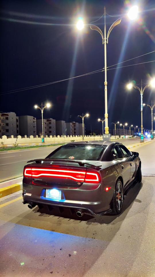 سلام عليكم
جارجر 2013 ارتي فول مواصفات مزودة
كام شفت srt
هدرز srt
دبات سود srt
داون بايب 
بلكات ريسنك فيتبم منضومه بانزين جديدة
راديتر مراوح جدد
كت كامل srt
مواصفات فول عدة الفتحه داخل احمر
ماشيه ٩٥ ميل
حادثه جاملغ وبنيد وصبغ حزام كلير
مكانه كربلاء
للاستفسار ***********
