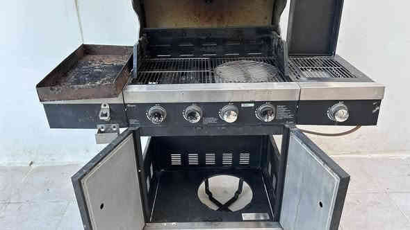 منقله للبيع  الحجم الكبير  السعر ١٥٠ ألف 
العنوان بغداد الحريه ***********
