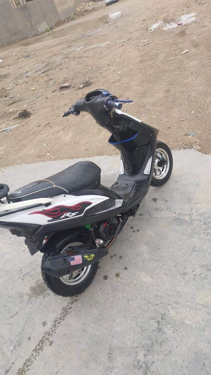 سلام عليكم دراجة ماكس 55شعلة ومعدل +سعر 450وبيهه مجاال


**إذا كنت صاحب هذا الإعلان وتريد حذفه لأي سبب، رجاءا أرسل رسالة إلى الدعم الفني**