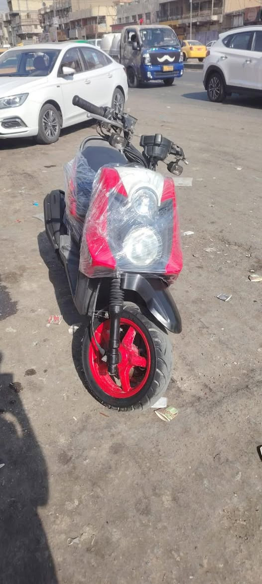 مكانها ديوانيه الحمزه الشرقي  للاستفسار هاتف ***********
دراجه ماماشيه بعدها وكاله مكفوله كفاله عامه اوراقها جاهزه 

دراجه جبليه خير من الله
للبيع
