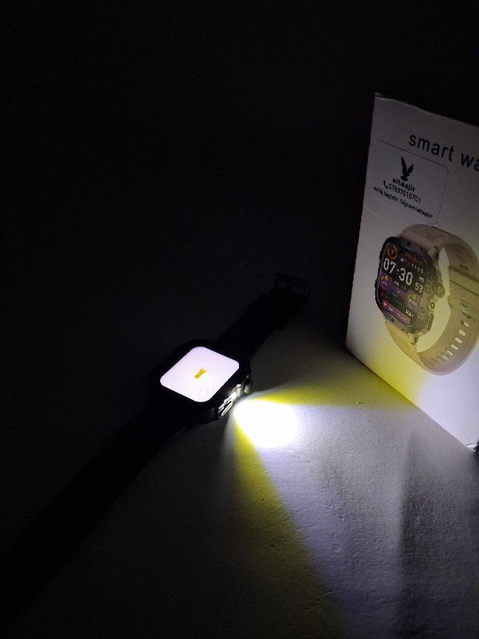 ساعه سمارت باله امازون عسكريه من ماركة H19
شاشه نظام امولد عرض دائم 
مع فلاش إضاءة تصميم عسكري 🔦💡
مميزات 
شاشه سمارت اتصال  لمس بالكامل 
يدعم بلتوث 
حزام ساعه قابل للتبديل بأي نوع تحبون 
دقة شاشه عاليه + سلاسه قويه وسريعه 
شحن يدوم طويلا 14 يوم 
يدعم سبيكر صوت عالي جدا للاتصال 
يدعم برنامج ربط ينزل ع موبايل ايفون اندوريد 
اكثر من 400 خلفيات داخل تطبيق + اكثر من 165 وضع رياضي داخل ساعه 
يدعم بوصلة 🧭 + تايمر الوقت + منبة الوقت 
يدعم اللغه العربيه والإنجليزية 
تكدر تشوف رسالة ع ساعه بوضوح عالي 
تكدر تتصل وترد من ساعه ع اي مكالمة 📞


**إذا كنت صاحب هذا الإعلان وتريد حذفه لأي سبب، رجاءا أرسل رسالة إلى الدعم الفني**