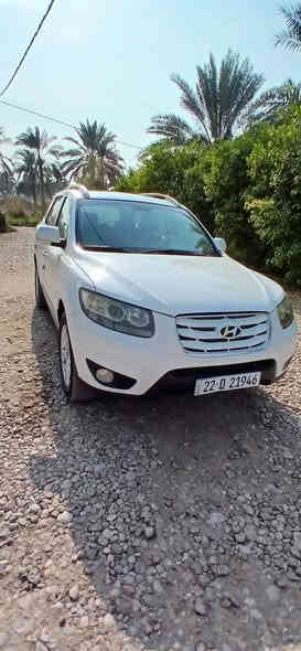 سنتافي موديل ٢٠١١  محرك٦ 
سعر ١٦٥ وبيه مجال. سونار  بيه رقم صاحب السياره 
***********
