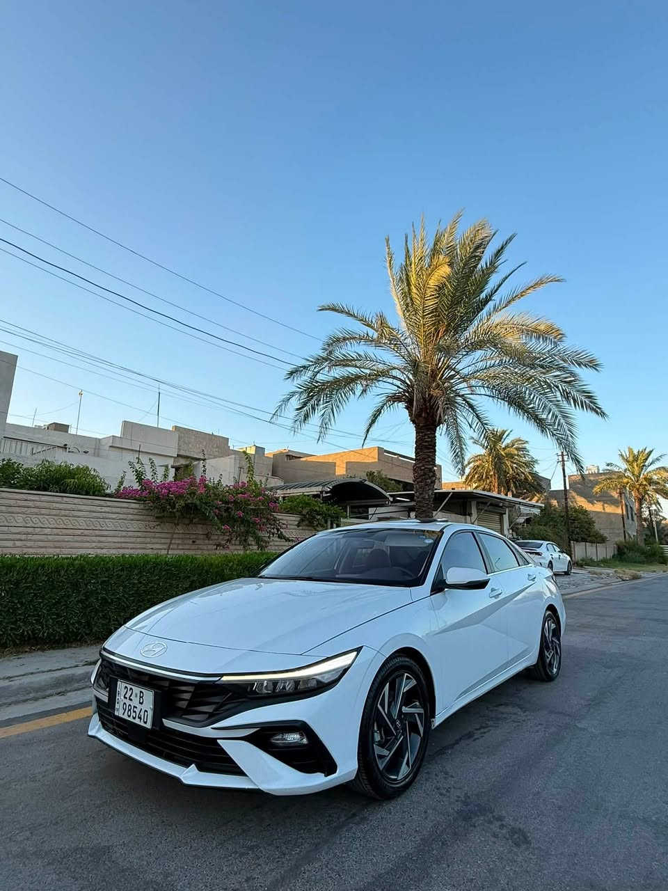 السلام عليكم
النترا تجميع صيني موديل 2024 

سعة المحرك : 1.5 لتر (1500cc)

كير CVT

إضاءة أمامية Full LED

فتحة سقف

ويل كب مقاس 17 

مري جانبية كهرباء 

عينة ديجتال

قطعتين تبريد 

هاند بريك كهربائي و اوتو هولد

ماشية 25 الف كيلوو بعدها بريحة الشركة 

مكان السيارة بغداد العامرية

***********
