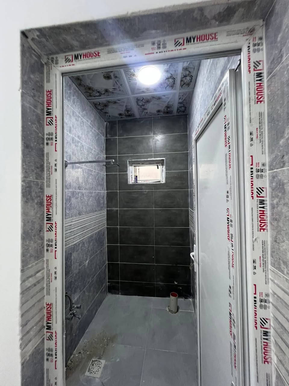 ‏سلام عليكم دارين للبيع بيت 100متر طابقين العنوان كركوك حي بدر  فرع  خدمات ابو وليد البيت صفر مامسكون فول سراميك نضام تبريد مركزي واجة فلين تركي ابواب تركي  تبريد مركزي سعر ٥٨ بي مجال
 للاستفسار الاتصال 
***********
 ***********
