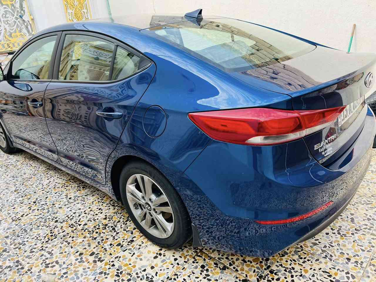 ألانتره للبيع موديل 18 وارد أمريكي بدون حادث سياره نضيفه رقم الجديد  بسمي ماشيه117 مكينه كير حداديه عل وضع شركه سعر 125
 ‭0770 554 4903‬
