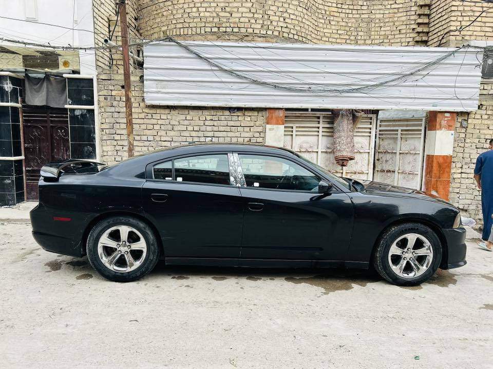 لسلام عليكم جارجر موديل 2013 للبيع مكاني بغداد فول عده الفتحه الموصفات تشغل عن بعد مري قلاب مع البك خزين ميموري كير طياره شاشة جبير كشنات تدفه كلاصات حار وبار كشنات كهرباىي كشنات جلد بلادي  سماعات صوت الباين بابين بصمه سياره مال بيت مامشتغل ع الخط ابد الاستفسار اتصل ع الرقم *********** او مراسله ع واتس اب
