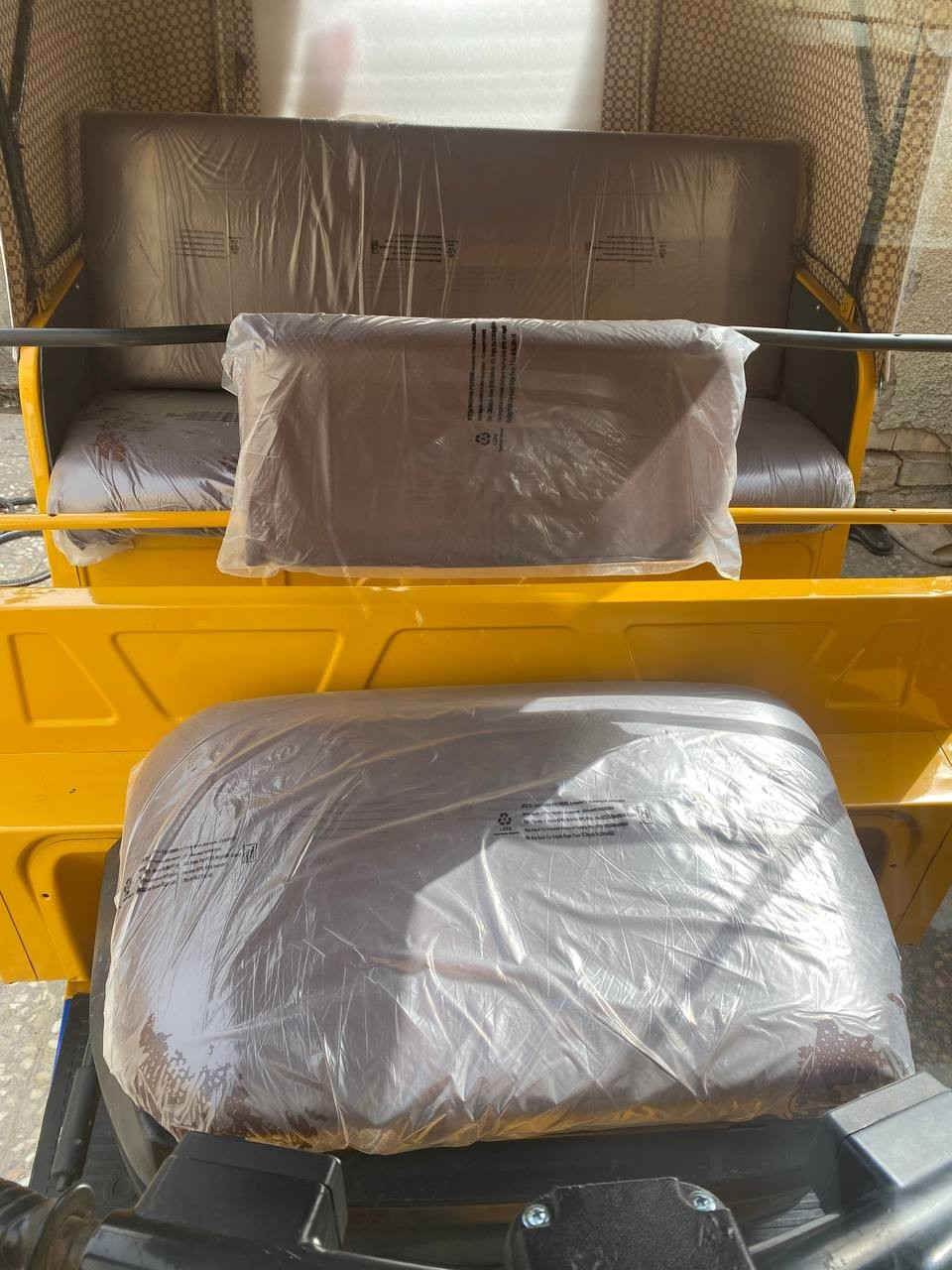 *********** موجود وتساب
