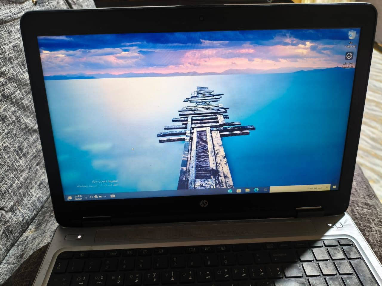 ​💻 لاب توب HP ProBook 650 G2 نظيف جداً للبيع 
للبيع حاسبة HP ProBook 650 G2 نظيفة جداً (أخو الجديد). الحاسبة متروكة صالها هواي لعدم التفرغ، استخدامها قليل جداً . حاسبة عملية ومتينة جداً ومخصصة للأعمال، الدراسة، التصفح، والبرمجة.
​⚙️ المواصفات الفنية:
​الموديل: HP ProBook 650 G2
​المعالج: Intel Core i5-6300U CPU @ 2.40GHz
​الذاكرة (الرام): 8 GB RAM
​كرت الشاشة: Intel HD Graphics 520 (مدمج ممتاز للاستخدام اليومي والدراسة)
​لوحة المفاتيح: كيبورد عربي/إنجليزي كامل يحتوي على الأزرار الرقمية الجانبية (NumPad).
​الميزات الإضافية: تحتوي على مستشعر بصمة إصبع للأمان، كاميرا أمامية، ونظام صوتي نقي.
​النظام: ويندوز 10 
​ السعر: 220,000 بيها مجال 
​ الموقع: [البصرة شط العرب الجزيرة]
​ للتواصل: [7871745075]


**إذا كنت صاحب هذا الإعلان وتريد حذفه لأي سبب، رجاءا أرسل رسالة إلى الدعم الفني**
