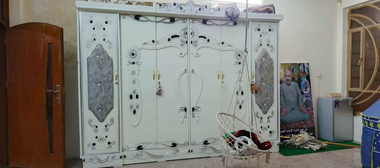 غرفه نوم عراقيه استخدام قليل جدا للبيع السعر 850 بدون دوشة واذا وي الدوشة 900  للاستفسار الاتصال على الرقم *********** العنوان بغداد
