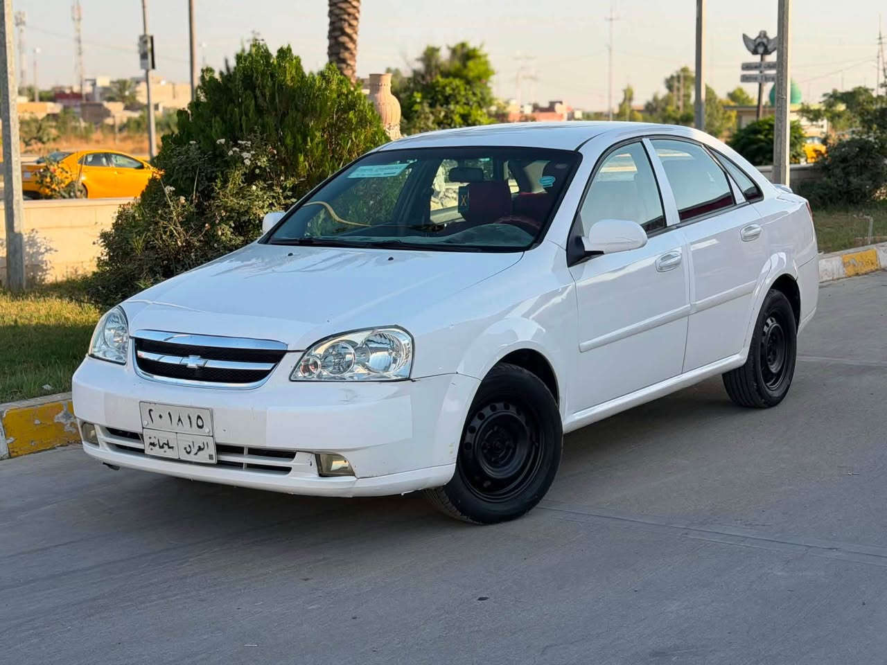 Optra 2009
لون ابيض،رقم سليمانية،اوتوماتيك،كير و محرك بشرط،تبريد ثلج تدفئة كهربائية بشرط ،اربع طايرات جديد ،كبون بانزين،شاشة،كاميرا،تحكم ستيرن،سيارة جاهزة من كل نواحي ،بها جاملغ سايق سبغ و باب سايق مرشوش باقي كفالة سعرة ٧٥ بها مجال ،شرط تحويل و غرامات ،مكان سيارة كركوك 
*********** كركوك, العراق
