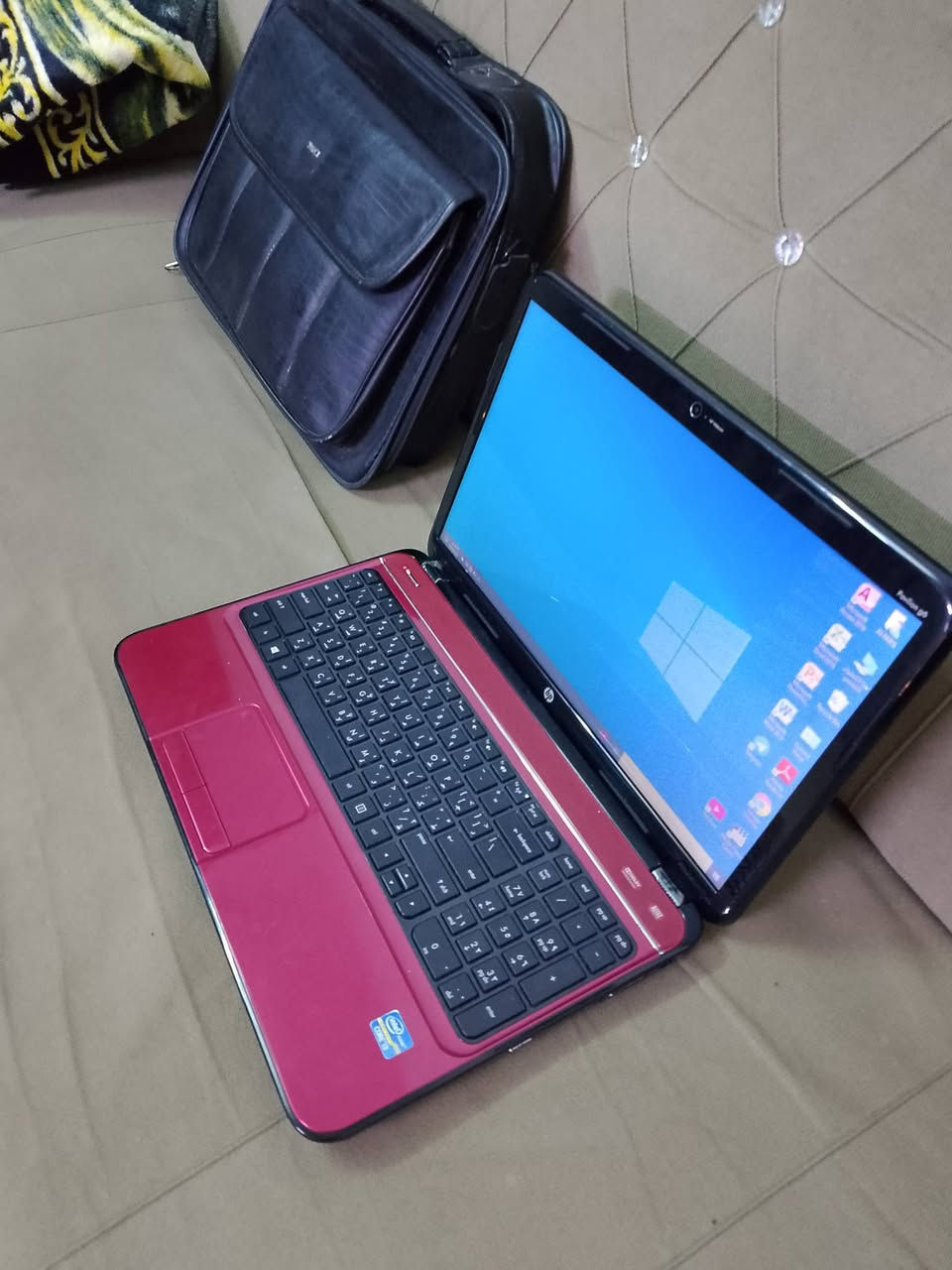 لابتوب ايجبي هارد 500 رام 8 كارت شاشه 1 كيكه وندوز 10 بطاريه ساعه تشحن بس ويا جنطه  والشاحنه مكاني موصل السعر 170 وبي مجال


**إذا كنت صاحب هذا الإعلان وتريد حذفه لأي سبب، رجاءا أرسل رسالة إلى الدعم الفني**