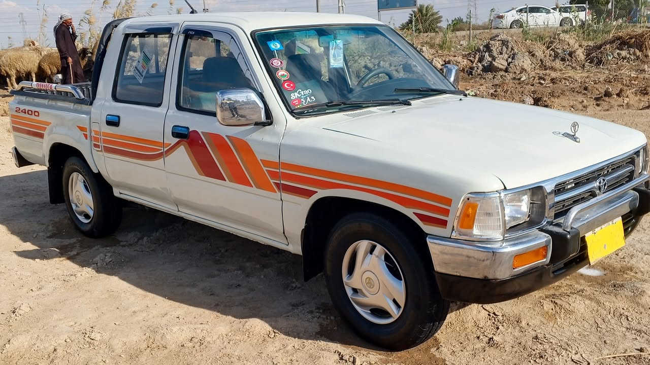 للبيع بيكم تيوتا موديل 93. تستلم رقم بابل دولي بسمي سنويه لغاية 31. مكينه كير حداديه كهربيات دوشمه كله جاهزة. سياره مكفوله من الضربه القويه والكلبه صبغ عام للجماليه. سعره 58 ورقة وبيه مجال. مكان ناصريه الرفاعي. مكلف بلنشر ***********
