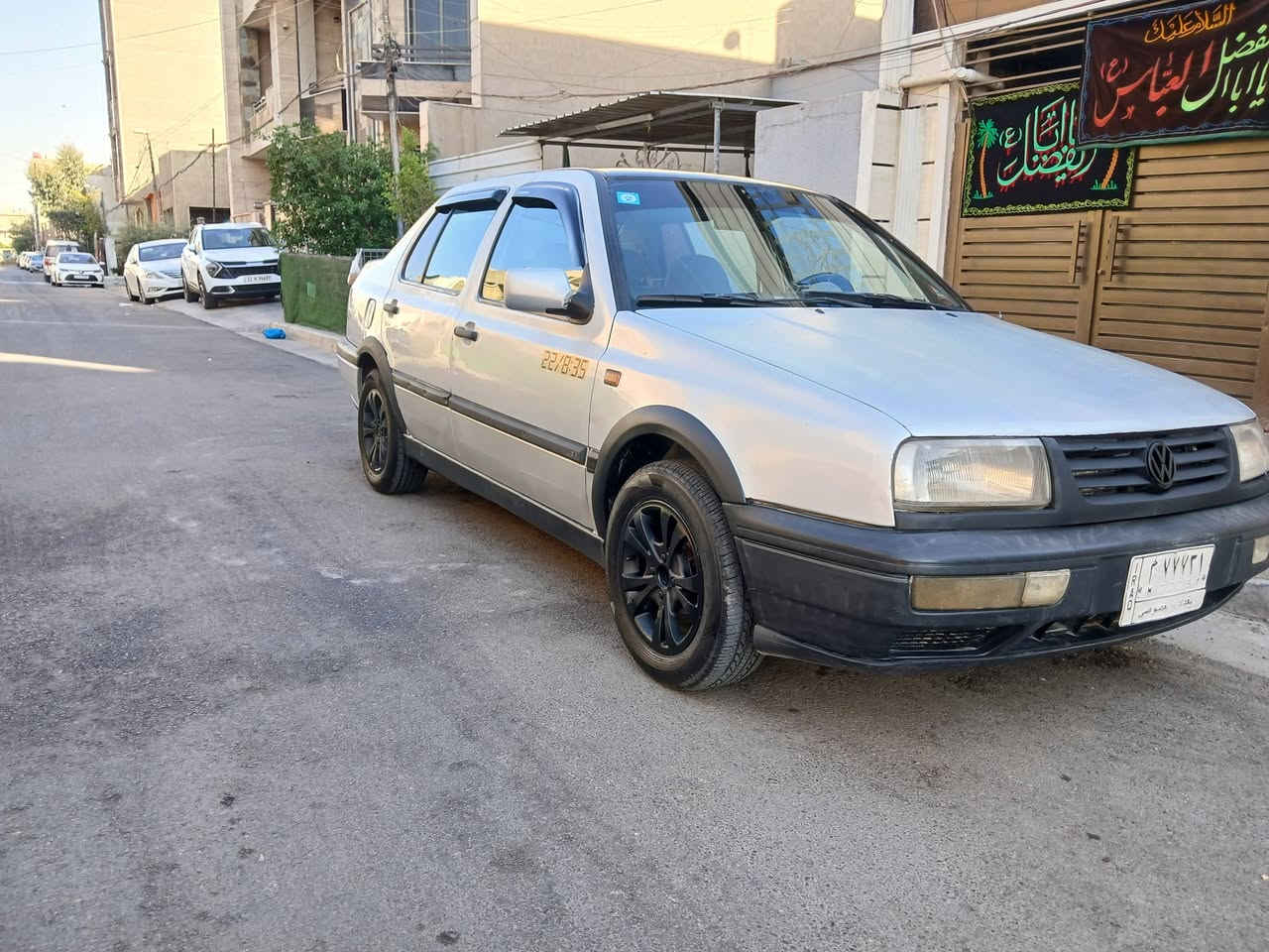 فولكس واكن فنتو موديل 1992 كير عادي محرك 2000 بلاد اترايها كلش حلو وناعمه بالمشي جاهزه بدون نقص سعرها 32 مكانها بغداد شارع فلسطين للاتصال ***********

