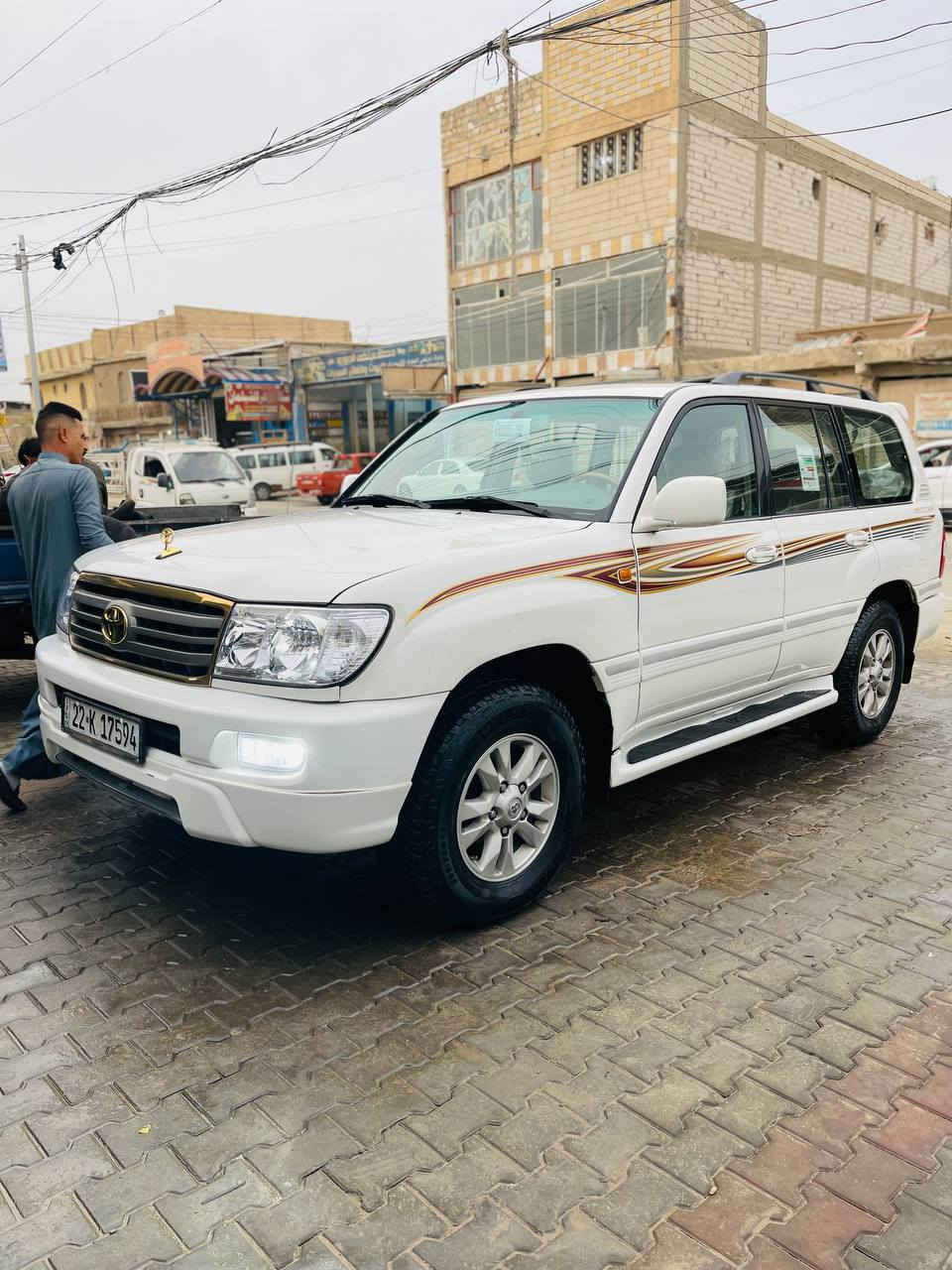 سلام عليكم لاندكروز مونيكا مديل 2003 كفاله عامه فول واحد على واحد رقم اربيل دولي تريد وكاله او تحويل مكاني نجف *********** السعر 175 النجف, العراق
