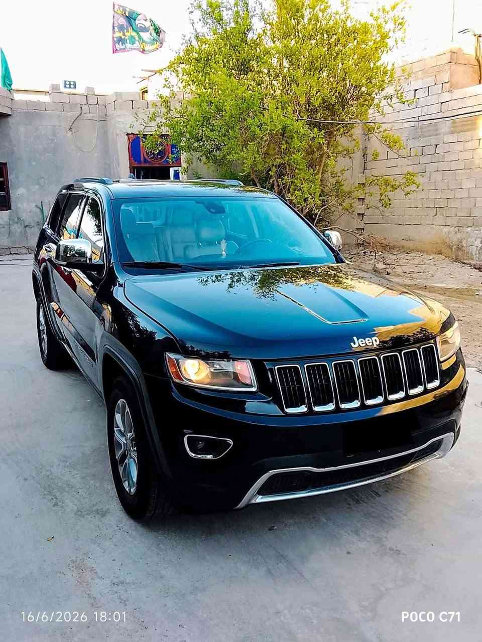 سلام عليكم للبيع فقط بدون مراوس
جيب شيروكي ادوات ادواااات 2016  

مكينه3600 سته اسلندر سياره جاهزه 

فول مواصفات عده الفتحه 

جنه شفط كهرباء 

كير طياره تحكم ستيرن 

////اشاير بلمري متومه أرقام وسنوية انكليزي الدولي////

مكينه وكير وحداده بلكارتون 

كفاله من السرقه والعشائر والضربه 

داخل عسلي ملكي المرغوب شاشه كبيره كامره دواره

تبريد ثلج 🥶 

تحكم ابواب 

لايت زنون تخم تاير جديد 

السعر 87💸 وبيها مجال للاتصال ***********عنوان البصرة 📍
