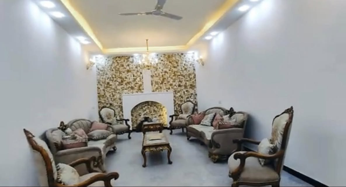 دار للبيع كربلاء حولي ابو مهدي المهندس
حي السبطين قريب على طريق الزائرين 

المساحه ٤٠٠ متر ركن طابق واحد

زراعي عقد ٣٥

***********
