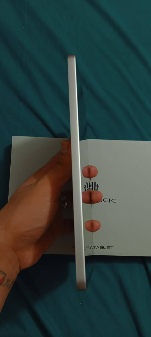 ايباد ريد ماجك استرا
ذاكره 256 رام 12
جهاز مكفول من كلشي 
مستخدم قليل ملحقات كامله 
السعر خاص 
مكاني نجف ***********
