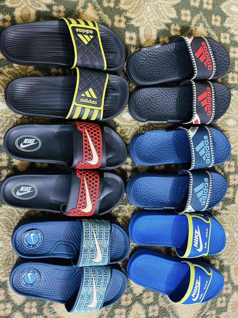 شحاطات شبابي قياسهن ٤٠-٤١ مشكلات العدد ٥٠ قطعة سعر المفرد ٢٥٠٠ وسعر جملة ١٥٠٠ الكمية قليلة وبس المعروض  ومشكل نفس الصور ويوجد خدمة توصيل لجميع المحافظات


**إذا كنت صاحب هذا الإعلان وتريد حذفه لأي سبب، رجاءا أرسل رسالة إلى الدعم الفني**