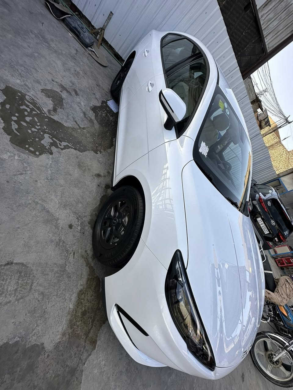 سلام عليكم  البيع سيل 5 موديل 2025
ماشيه 500//5 رقم بغداد تحويل مباشر 
ملحقات كامله وبلجيس مكانيّ بغداد الشعب *********** 
السعر 18/200
