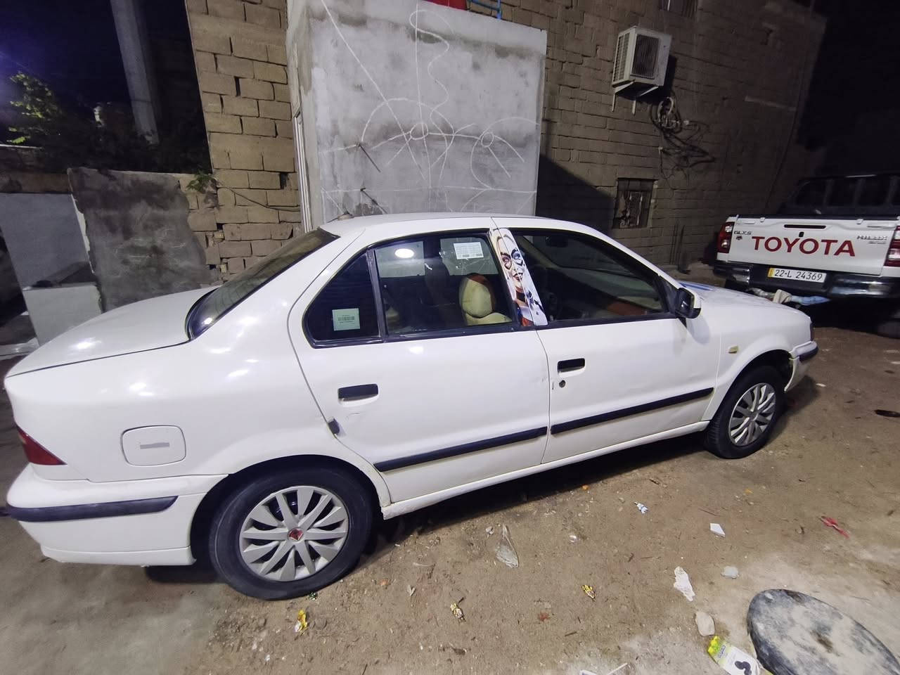 السلام عليكم سمند 2014سياره جديده بلادية بيهة خياسات شوية مامعمرة السياره بدوس جوا سيارة جديده حداديه مكفولة من ضربة رقم جديد سنوية 30تحويل  رقمهة بصره ورقمهة بصره عنوان كرمة علي السعر 40 رقم ***********
