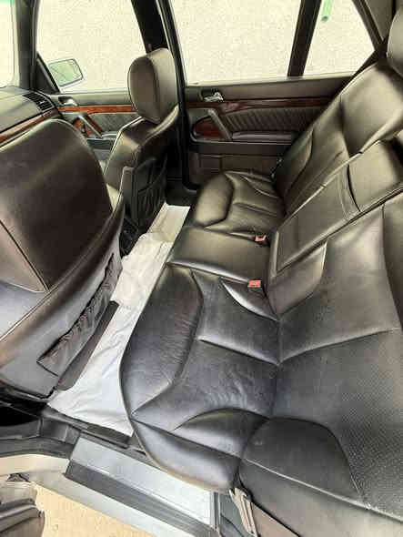 السلام عليكم مارسدس شبح دخووووول جديد كفاله عامه من كلشي ادووووووات اكرر ادوات بدون لوحات
فئه S320
وارد يابان 
موديل 1994 اصل
تخم تاير حداده كله بلاد 
جاهزه من كلشي شرط تراي مال ٢٠٢٤
للبيع فقط للاستفسار ***********
