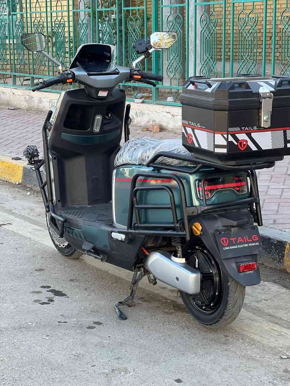 السلام عليكم..دراجه تالج ..تسلا المقدسه ..TAILG.. TESLA..
بصمه ...موديل2026.. السرعه الفعليه مع الوزن k.70...حقيقي وشرط الفحص..ملف SPORT .2000.. عدد البطاريات ..6..كبير .72
فولت ...38 امبير .. تقطع مسافه بل شحنه الواحده .K .90 كيلوو...الدراجه بعده وكاله ... وضع شركه ...كهربائيات كله شغاله..مخرج USP... ازرار صوتيه ..بصمتين ..تشغيل بصمه...وتشغيل عن بعد وجهاز مانع سرقه..اشاره..دبل اشاره..لايت عالي ناصي هورن سكن .سطاب لايت..لدات أماميه خلفيه ..دسك أمامي خلفي.....وصل المعرض..موجود. 
اي استفسار اتصال 

***********

مكاني بغداد
