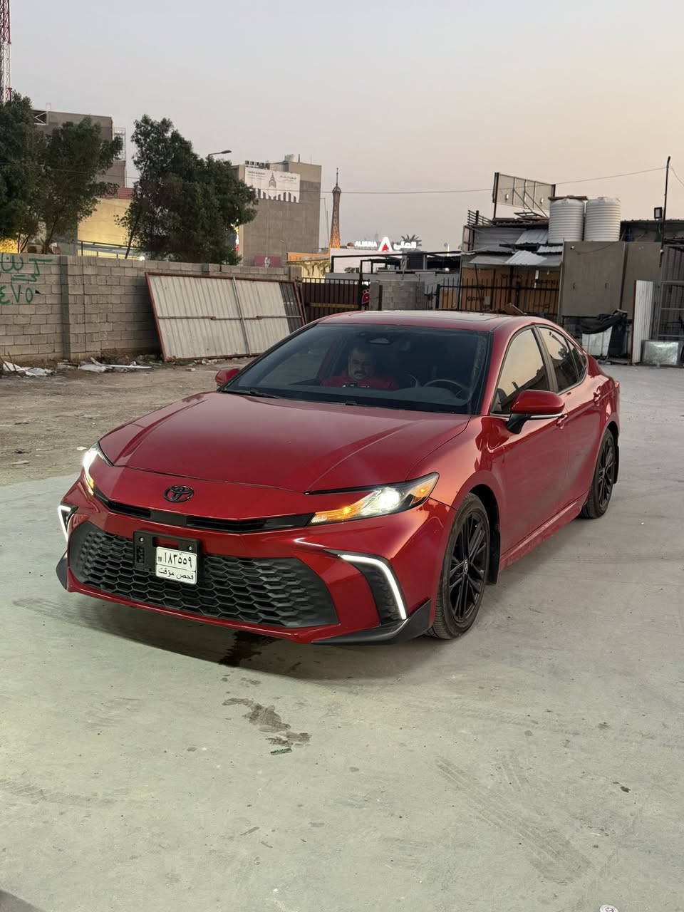 السلام عليكم
كامري 25 
رقم بغداد 
فتحة 
بدون ايرباك 
ماشية 21 الف 
السيارة فقط صندوق صبغ 
والجاملغ الخلفي بارد 
كشن كهرباء 
المراية الوسطية تعتيم 
شاحن وايرليس 
3 وضعيات قيادة 
ليت زنون بلاد 
لد دعامية بلادي 
داخل اسود خط ابيض 
السيارة بسمي مرقم كامل بغداد ثاني يوم تحويل 
مكان السيارة بغداد السيدية او العامرية 
سعره حلو بنسبة الى حادثه وتفاصيله اليحب يتصل وبخدمة 
*********** واتساب او اتصل
