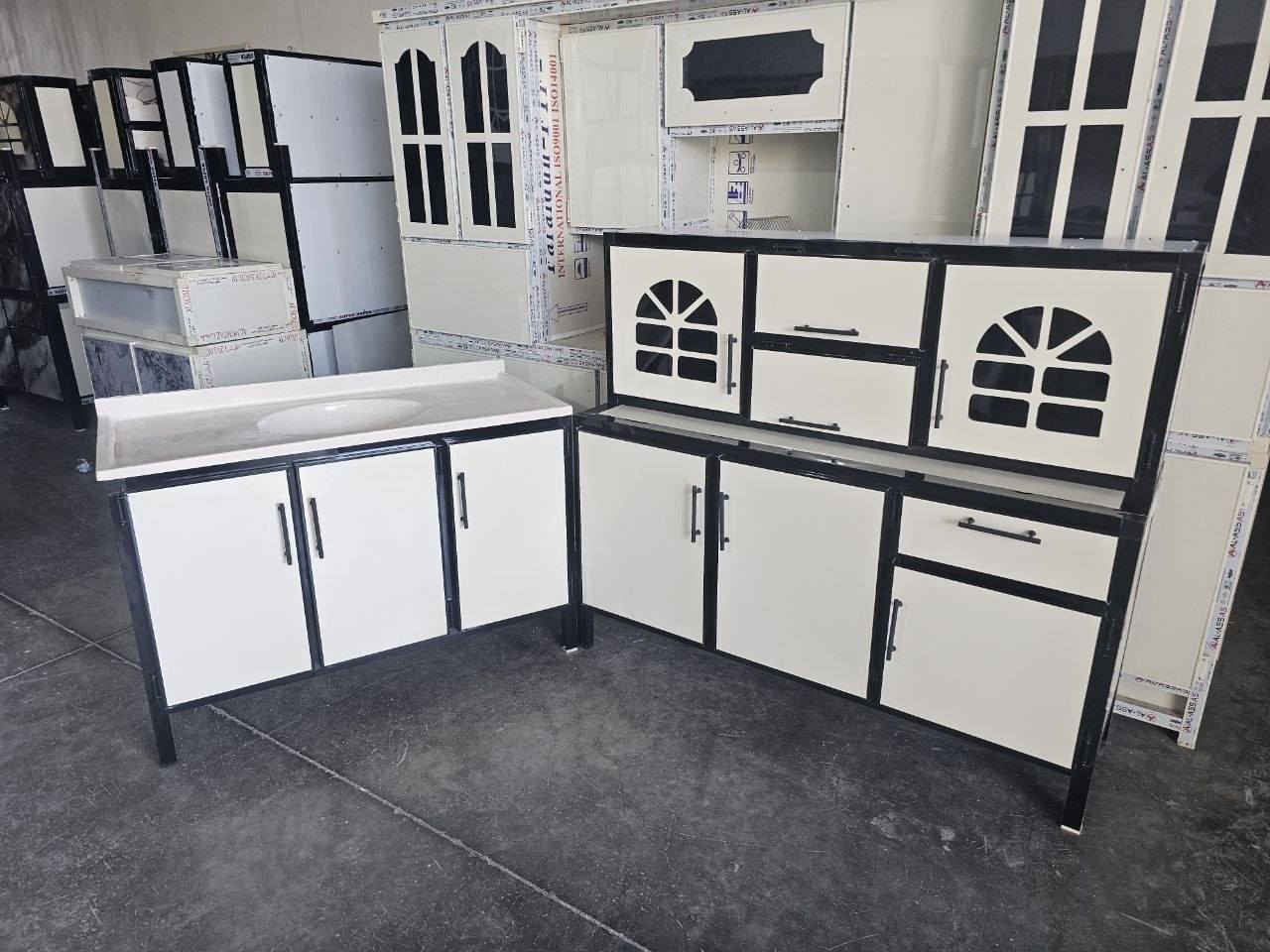 ما عليك بس  احجز والطلب يوصل لباب بيتك 🤗🌹🤗..
كاونتر ارضي وملحق مترونص مع  سنك متر و20 مرمر
💥 (المنيوم سوكي)💥

كاونتر مترونص ارضي وملحق مع سنك متر و٢٠ مرمر . 

♥️♥️السعر 240 / الف♥️♥️

التوصيل🚚🚚
التوصيل 🚚🚚
بغداد داخل  مجاني

15 /اطراف  بغداد 

15//رمادي +فلوجه + كربلاء +بابل

25// مركز واسط  
50//أطراف واسط
25 /الديوانيه +النجف
35//ديالى
35/ السماوه+  الناصريه+  العماره + البصره

🔴🔴🔴🔴🔴🔴🔴🔴🔴🔴🔴


**إذا كنت صاحب هذا الإعلان وتريد حذفه لأي سبب، رجاءا أرسل رسالة إلى الدعم الفني**