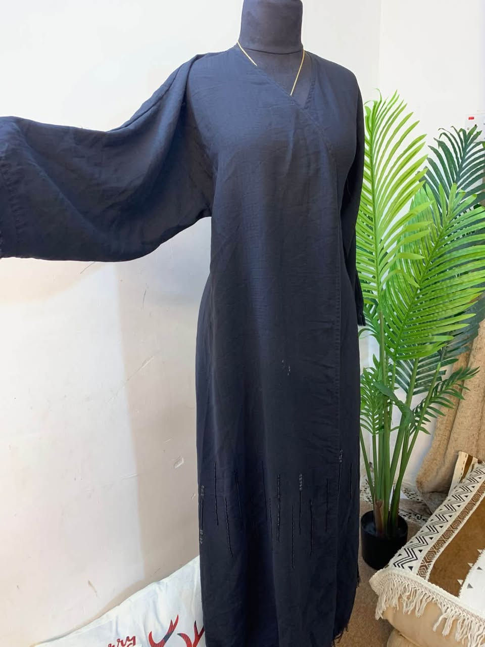 مرحبا بنات عندي شلعه عبي خليجي عددهن ٧٠قطعه وهذني مجرد نموذج بسيط منهن نضافتهن ميه بالميه الفحص كدام المندوب قطعه قطعه اخذتهن حتى اشتغل بيهن ومتفرغت ابد وابيعهن حتى لو بالخساره ميخالف لان مكان ماعندي واي استفسار اخر تفضلو عالخاص لان قليل افتح الفيس


**إذا كنت صاحب هذا الإعلان وتريد حذفه لأي سبب، رجاءا أرسل رسالة إلى الدعم الفني**