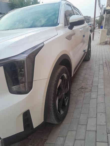 سورنتو24رقم بغداد الدولي بسمي هزه ورقم جديدمكفوله ماعدا بارد مقدار ٤اصابع ما مبين بطرف باب الصدر والباقي مكفول من الشخط محرك ٦سلندر ٧راكب كير ماوس سايد بريك كهرباء كشنين كهرباء جنطه كهرباءبصمه تشغيل عن بعد تصعيدوتنزيل ٤جامات بالريموت ماشيه ٥٠ محرك وكير وتبريد وصدر مافتوح برغي بيها على وضع الشركه بيع اومراوس بسياره اقل السعر 315وبيها مجال موجوده بكربلاء هاتف ***********
