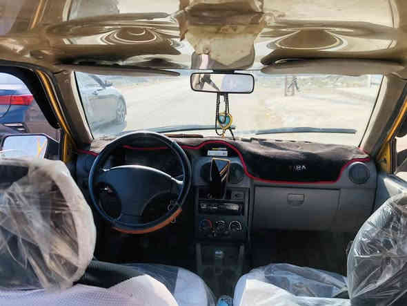 سلام عليكم 
سايبا موديل ١٥
مكينه خيط بيها
كير تبريد صدرها جديد
تخم تاير 
سياره مناقصها شي
مكان دوره شارع ٦٠
سعرها ٣٥
***********
