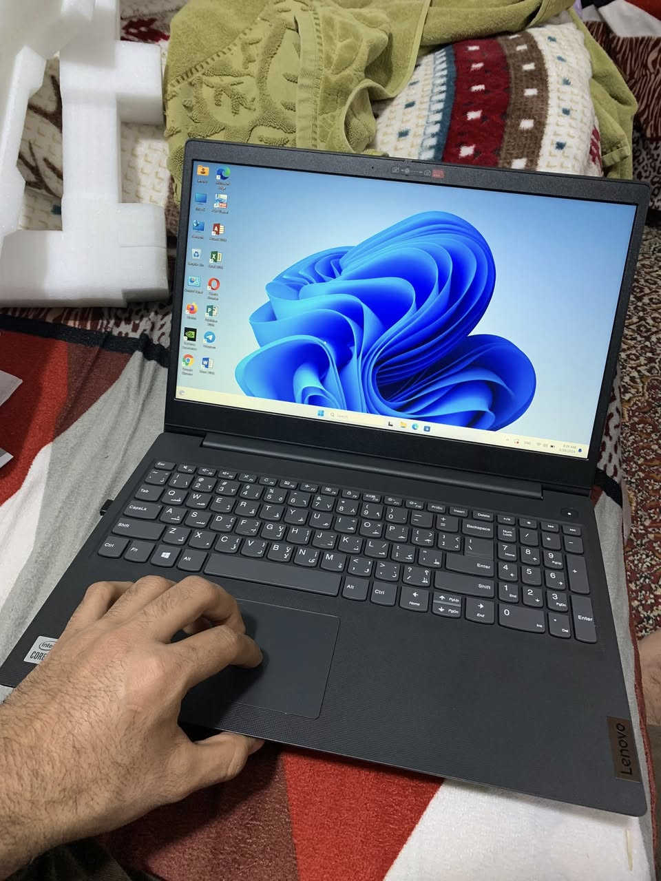 سلام عليكم لابتوب Lenovo 
المواصفات Cori5-10th
Hard 256 ssd
Hard 1tb hdd
Ram 20g ddr4
Gpu 2g nvidia
 Screen 15.6 fhd    
السعر (500)
تواصل علخاص او علرقم ***********

