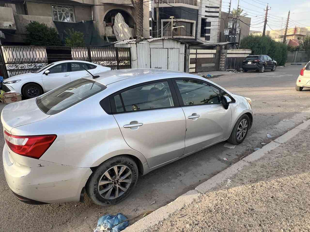 ريو للبيع موديل 16 ماشيه 136 أمريكي 1600 السونار موضح تبريد ثلج باسمي المكان الغزاليه السعر 80 الاتصال ***********
